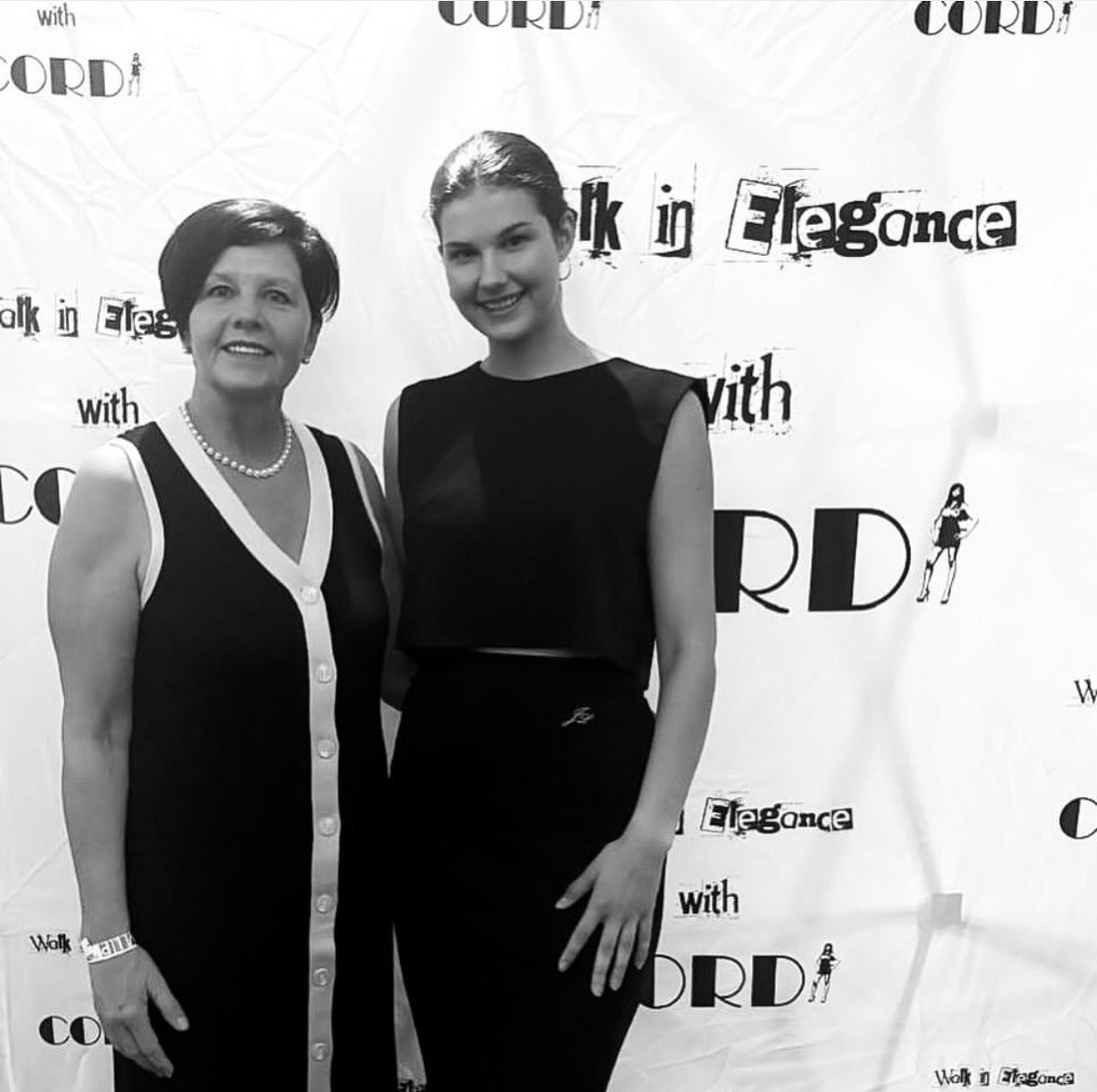 Janeke Luxueuse × Walking in Elegance Fashion Show